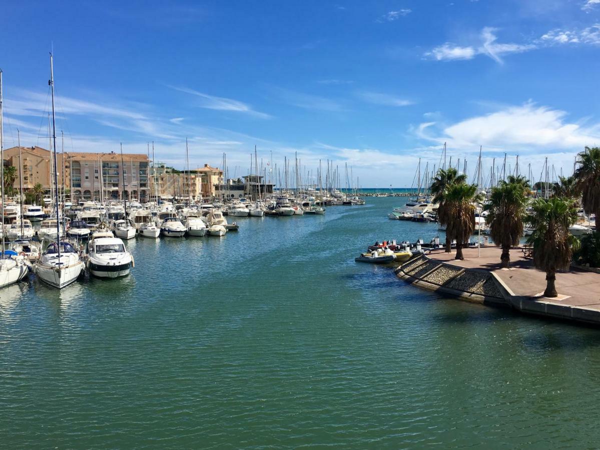 Coeur De Frejus, 3 Pièces Climatisé Avec Piscine, Terrasse, Barbecue