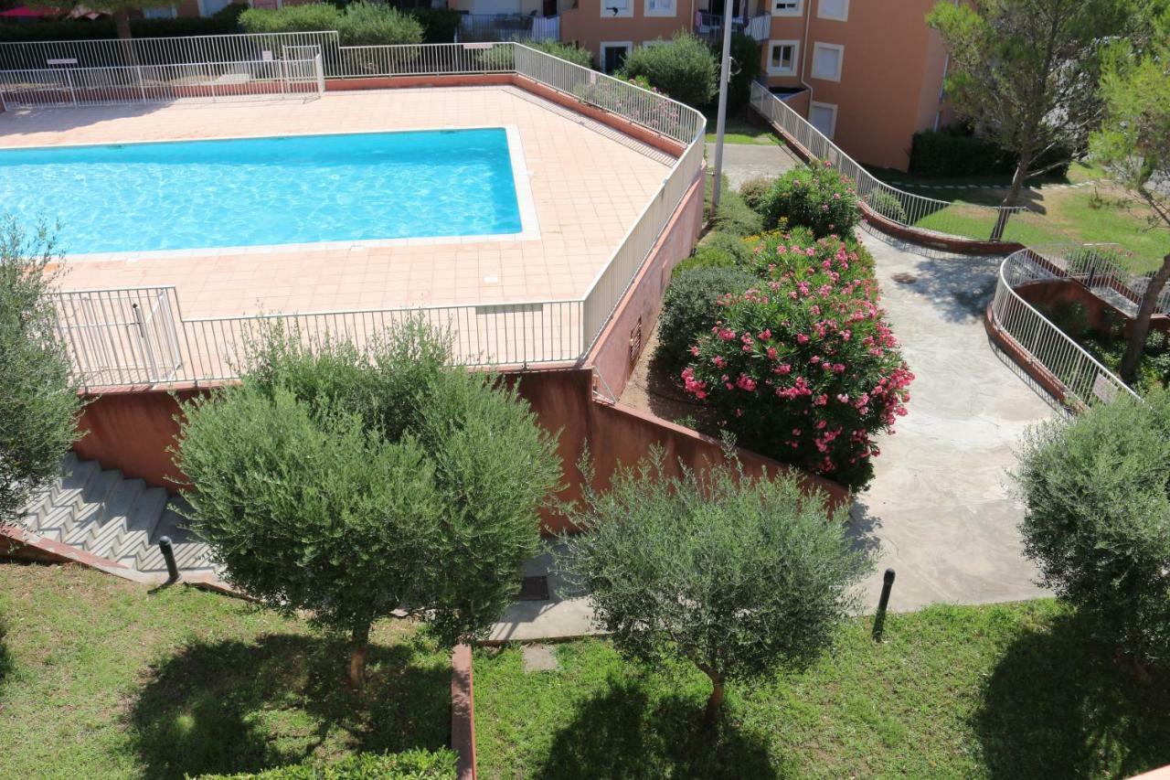 Coeur De Frejus, 3 Pièces Climatisé Avec Piscine, Terrasse, Barbecue